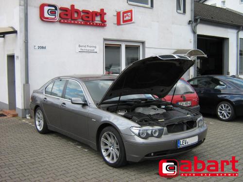 BMW 735i-E65